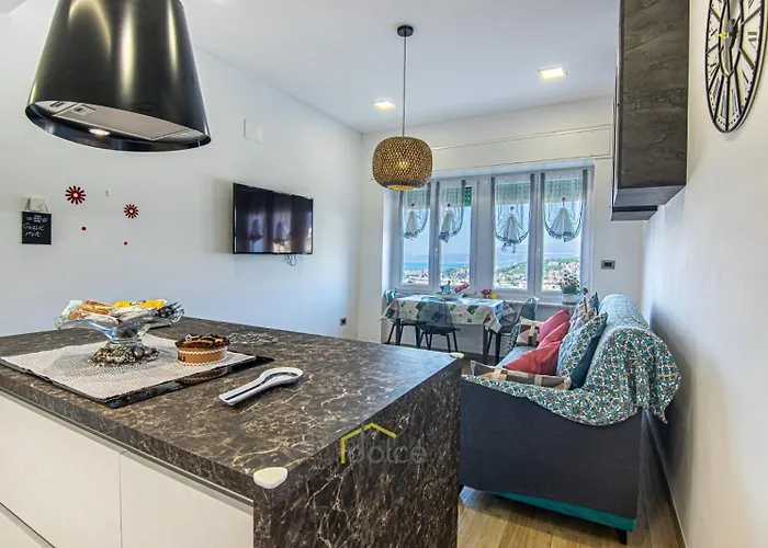 Jn House Γένοβα